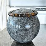 Fashion, accesorii si bijuterii - Barbati - Bijuterii barbati - Bratari barbati - Bratara barbati handmade Amos din Hematit si Ochi de Tigru, ajustabila cu snur - Infinity.ro