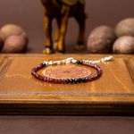 Fashion, accesorii si bijuterii - Femei - Bijuterii femei - Bratari femei - Bratara pietre semipretioase de Granat si Spinel negru, Ania, inchidere din argint 925 - Infinity.ro