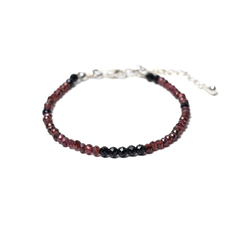 Fashion, accesorii si bijuterii - Femei - Bijuterii femei - Bratari femei - Bratara pietre semipretioase de Granat si Spinel negru, Ania, inchidere din argint 925 - Infinity.ro