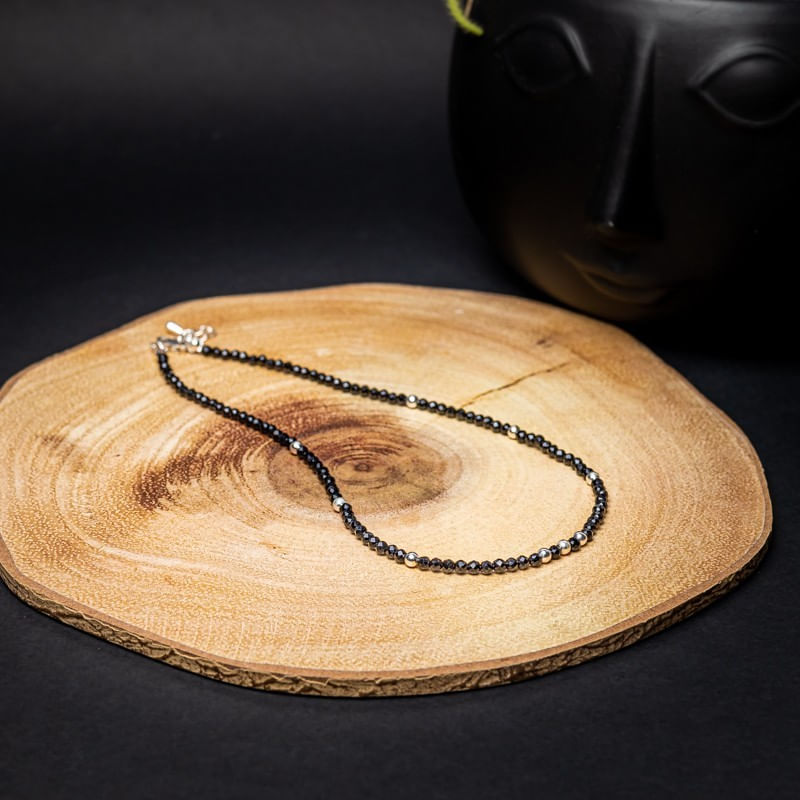 Fashion, accesorii si bijuterii - Femei - Bijuterii femei - Coliere femei - Colier choker Blake din pietre semipretioase de Spinel negre, cu accesorii si sistem de inchidere din argint 925 - Infinity.ro
