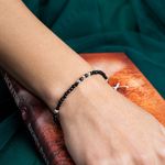 Fashion, accesorii si bijuterii - Femei - Bijuterii femei - Bratari femei - Bratara dama pietre semipretioase Blake din Spinel negru, cu accesorii si sistem de inchidere din argint - Infinity.ro