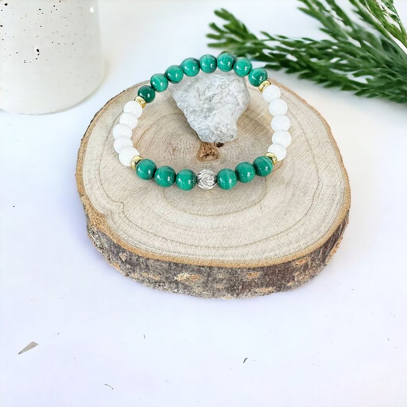 Fashion, accesorii si bijuterii - Femei - Bijuterii femei - Bratari femei - Bratara dama Edeline din cristale de Malachit si Tridacna cu Argint 925 - Infinity.ro