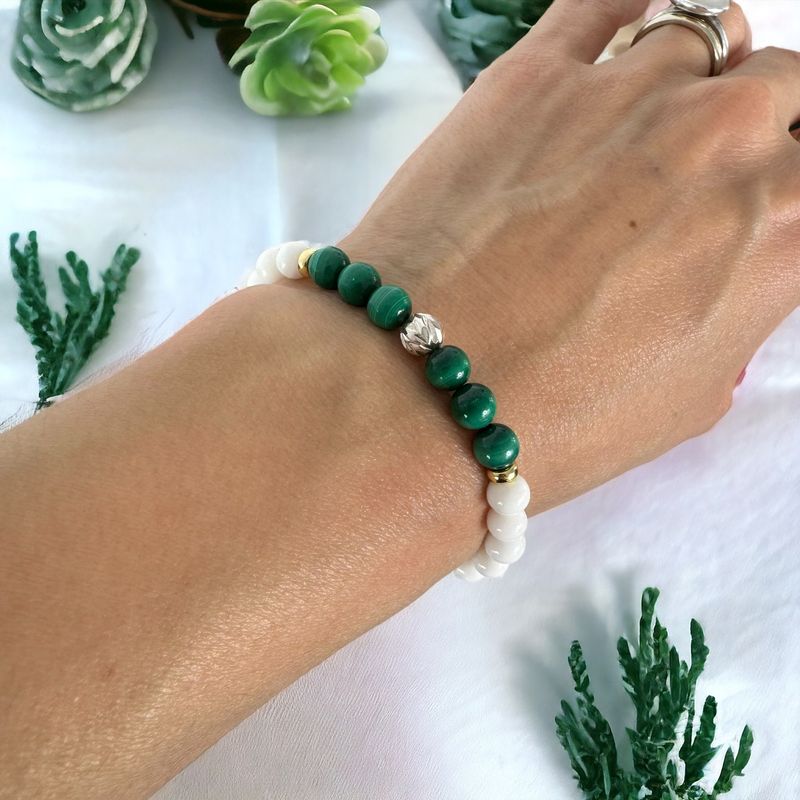 Fashion, accesorii si bijuterii - Femei - Bijuterii femei - Bratari femei - Bratara dama Edeline din cristale de Malachit si Tridacna cu Argint 925 - Infinity.ro