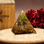 Casa si Gradina - Decoratiuni - Obiecte decorative - Accesorii decorative - Piramida Orgonica Copacel cu cristale de Peridot si Ochi de Tigru- ❤️ Creeaza energia vietii la tine acasa! - Infinity.ro