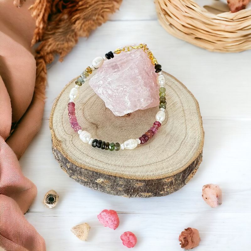 Fashion, accesorii si bijuterii - Femei - Bijuterii femei - Bratari femei - Descopera un univers fascinant al culorii- Bratara din Perle Naturale si Cristale de Turmalina Multicolora cu argint - Infinity.ro