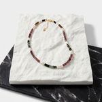 Fashion, accesorii si bijuterii - Femei - Bijuterii femei - Coliere femei - Descopera Magia si Eleganta in Colierul Nostru Unic din Perle Naturale si Cristale de Turmalina Multicolora cu argint - Infinity.ro
