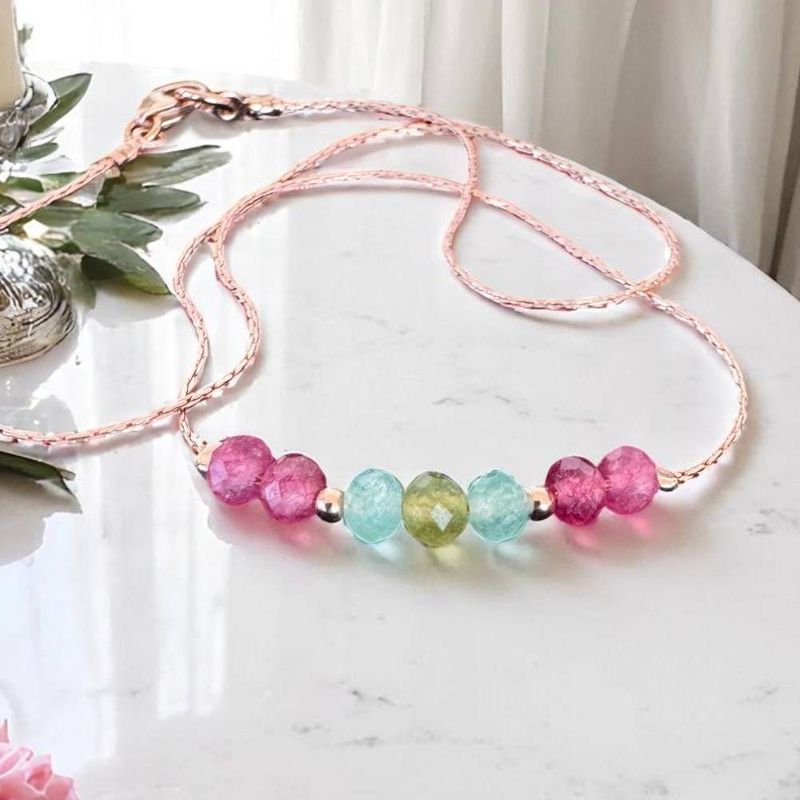 Fashion, accesorii si bijuterii - Femei - Bijuterii femei - Coliere femei - Colier choker turmalina multicolora cu lant argint placat aur roz - Infinity.ro