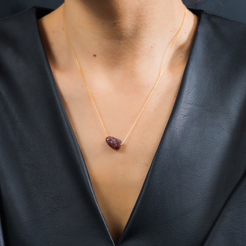 Fashion, accesorii si bijuterii - Femei - Bijuterii femei - Coliere femei - Colier delicat cu piatra naturala de Granat, Dara, placat cu aur de 18K - Infinity.ro