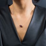 Fashion, accesorii si bijuterii - Femei - Bijuterii femei - Coliere femei - Colier delicat cu piatra naturala de Granat, Dara, placat cu aur de 18K - Infinity.ro