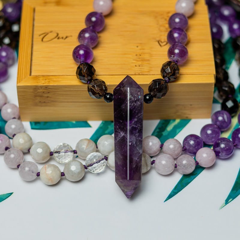 Fashion, accesorii si bijuterii - Femei - Bijuterii femei - Coliere femei - Tanay, Colier Mala 108 cu varf dublu de Ametist si margele de Kunzit, Smoky Quartz si Cuart transparent - Infinity.ro