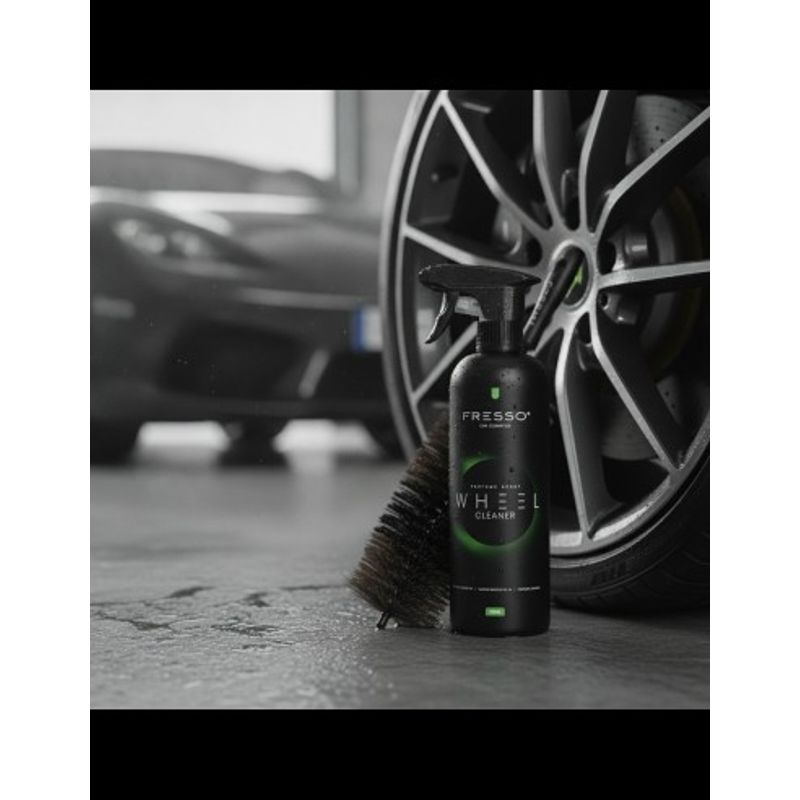 Auto si Moto - Intretinere auto - Produse curatare auto - Set Solutie Curatat Jante cu Perie de Jante Fresso - Infinity.ro