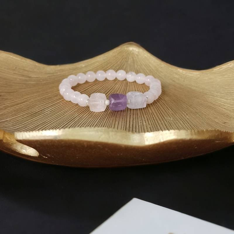 Fashion, accesorii si bijuterii - Femei - Bijuterii femei - Bratari femei - Bratara pentru femei Sipra, din cristale de Cuart Roz de madagascar si Ametist cu accesorii din argint 925 - Infinity.ro