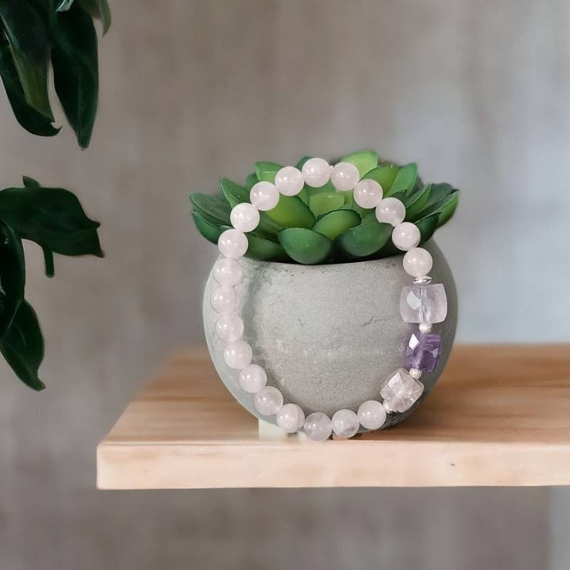 Fashion, accesorii si bijuterii - Femei - Bijuterii femei - Bratari femei - Bratara pentru femei Sipra, din cristale de Cuart Roz de madagascar si Ametist cu accesorii din argint 925 - Infinity.ro