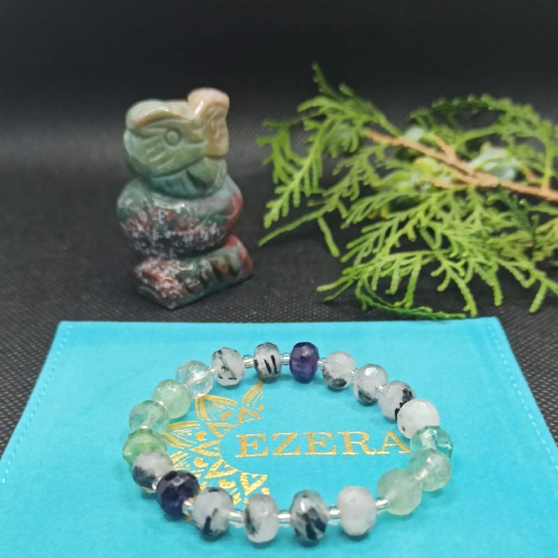Fashion, accesorii si bijuterii - Femei - Bijuterii femei - Bratari femei - Bratara cristale femei Leonora, cu pietre semipretioase de Fluorit si Cuart Rutilat, magele fatetate de 6mm - Infinity.ro