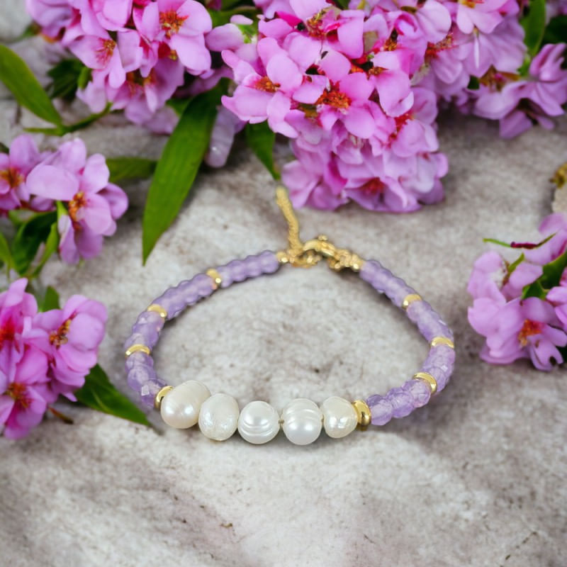 Fashion, accesorii si bijuterii - Femei - Bijuterii femei - Bratari femei - Bratara prieteniei Natya din cristale de Ametist si Perle Naturale - Infinity.ro
