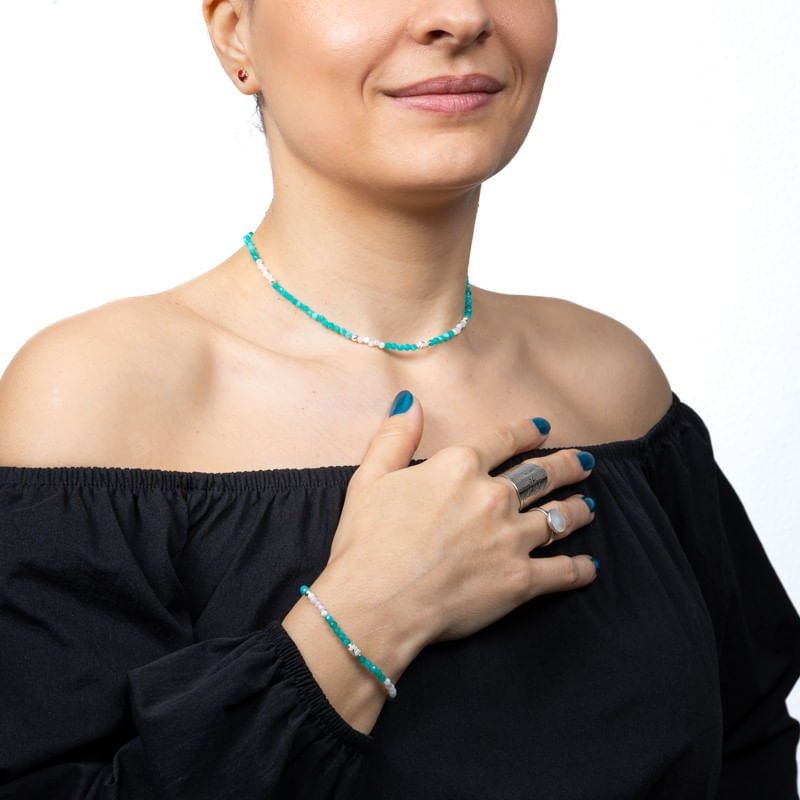 Fashion, accesorii si bijuterii - Femei - Bijuterii femei - Coliere femei - Colier choker Anadi din pietre semipretioase de Amazonit si Piatra Lunii, inchidere si accesorii din argint 925 - Infinity.ro