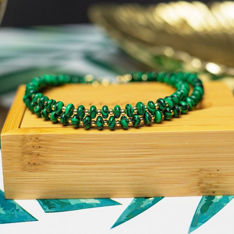 Fashion, accesorii si bijuterii - Femei - Bijuterii femei - Coliere femei - Colier choker din Malachit sintetic, Kamia cu inchizatoare din cupru, placat cu aur de 18K - Infinity.ro