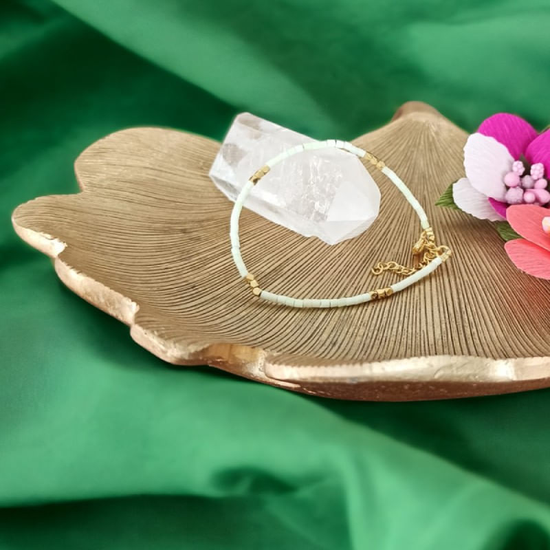Fashion, accesorii si bijuterii - Femei - Bijuterii femei - Bratari femei - Bratara Tashi din cristale naturale de Jad - Infinity.ro
