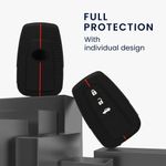 Auto si Moto - Electronice auto - Accesorii electronice auto - Husa pentru cheie auto Kwmobile pentru Toyota RAV4, Prius, Camry, Corolla, anti-alunecare, TPU, negru, rosu - Infinity.ro