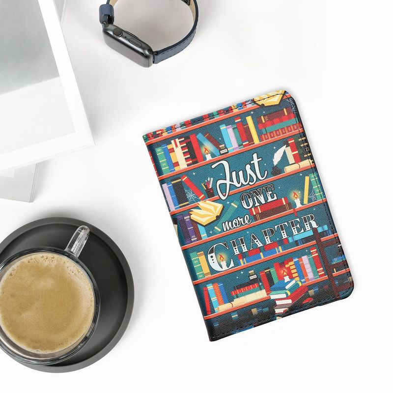 Laptop, Telefoane si Tablete - Ebook reader si accesorii - Accesorii eBook Reader - Husa Kwmobile pentru Amazon Kindle 11 (2022), Kindle 11 (2024), curea de mana, piele ecologica, multicolor - Infinity.ro
