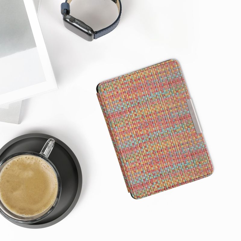 Laptop, Telefoane si Tablete - Ebook reader si accesorii - Accesorii eBook Reader - Husa Kwmobile pentru Amazon Kindle Paperwhite 1, 2, 3 (2012-2017), inchidere magnetica, Sleep/Wake, PVC, multicolor - Infinity.ro