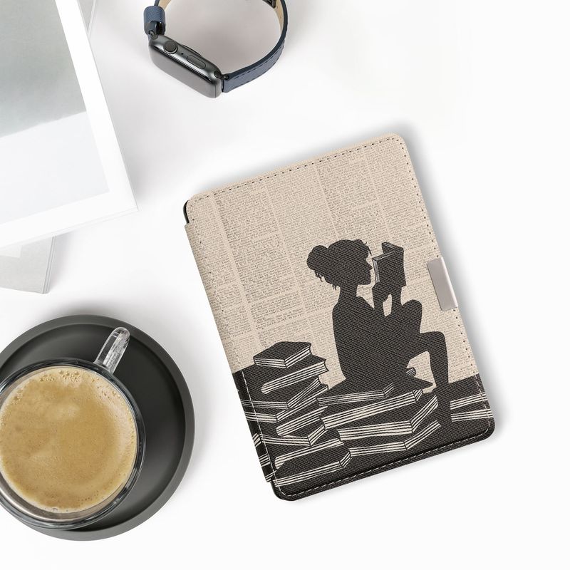 Laptop, Telefoane si Tablete - Ebook reader si accesorii - Accesorii eBook Reader - Husa pentru eBook Reader Kwmobile pentru Kobo Aura Edition 2, inchidere magnetica, piele ecologica, negru, bej - Infinity.ro