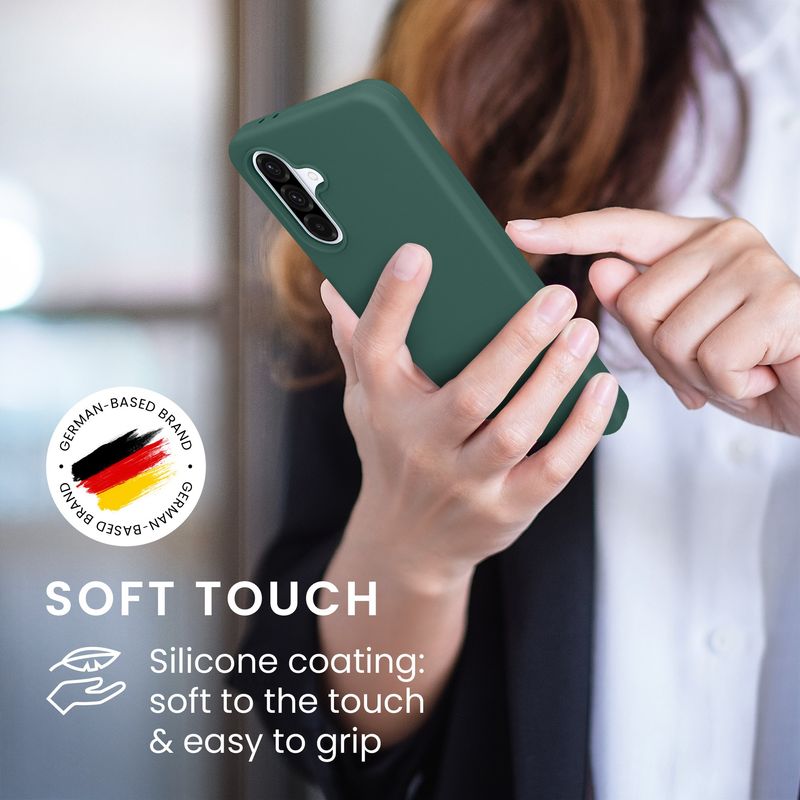 Laptop, Telefoane si Tablete - Telefoane mobile si accesorii - Accesorii Telefoane - Huse telefoane - Husa Kwmobile pentru Samsung Galaxy A36 5G, incarcare wireless, anti-alunecare, silicon, verde, TPU - Infinity.ro
