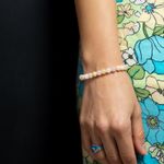 Fashion, accesorii si bijuterii - Femei - Bijuterii femei - Bratari femei - Bratara pietre semipretioase Adana, realizata manual din cristale de Piatra Lunii si Jad, sfere de 6mm - Infinity.ro