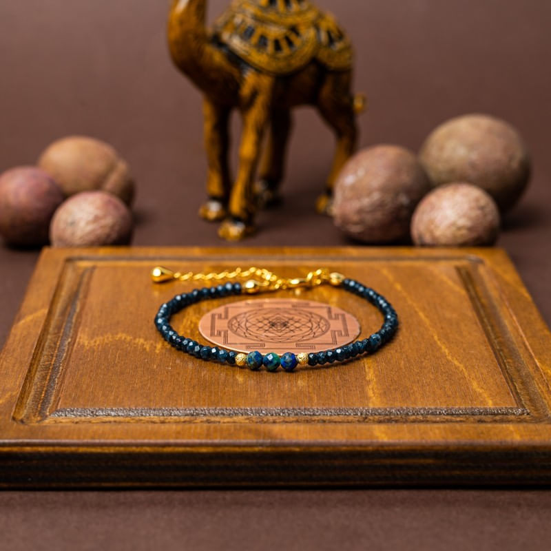 Fashion, accesorii si bijuterii - Femei - Bijuterii femei - Bratari femei - Bratara dama pietre semipretioase Jad Albastru fatetat cu accesorii si sistem de inchidere argint 925 placat cu aur 14K - Infinity.ro