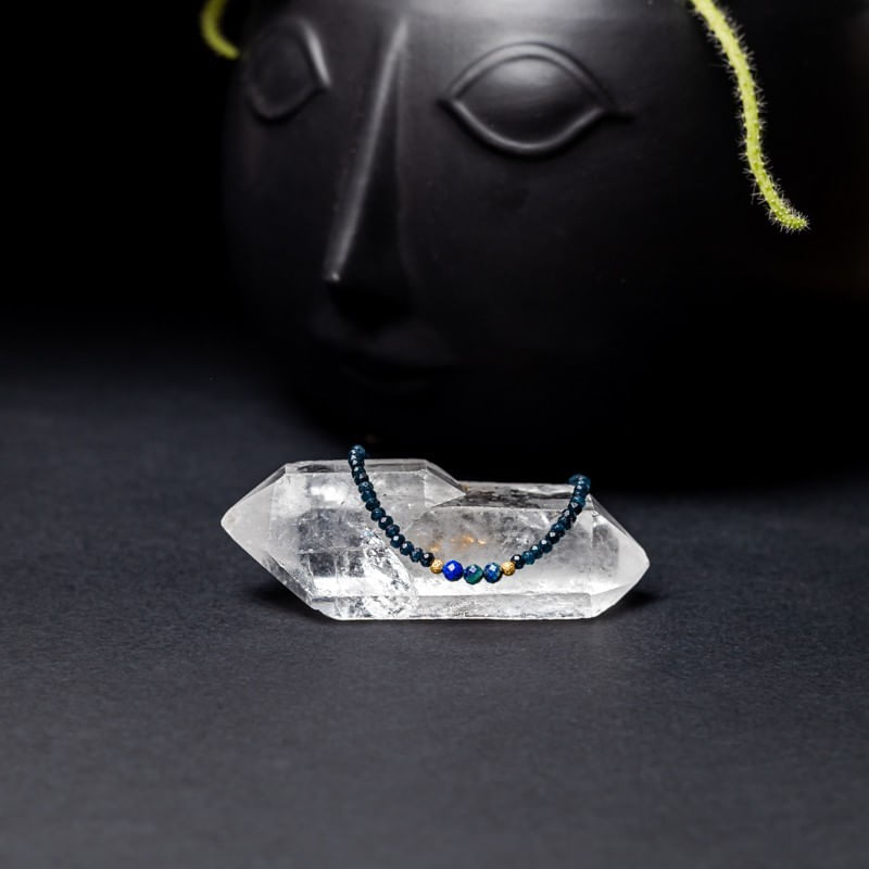 Fashion, accesorii si bijuterii - Femei - Bijuterii femei - Bratari femei - Bratara dama pietre semipretioase Jad Albastru fatetat cu accesorii si sistem de inchidere argint 925 placat cu aur 14K - Infinity.ro