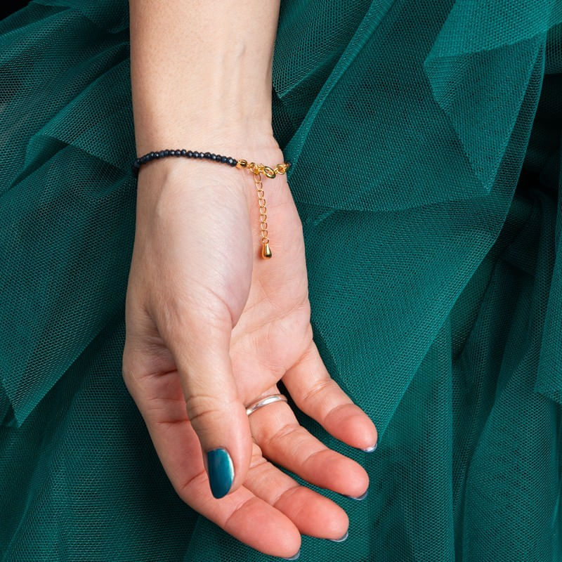 Fashion, accesorii si bijuterii - Femei - Bijuterii femei - Bratari femei - Bratara dama pietre semipretioase Jad Albastru fatetat cu accesorii si sistem de inchidere argint 925 placat cu aur 14K - Infinity.ro