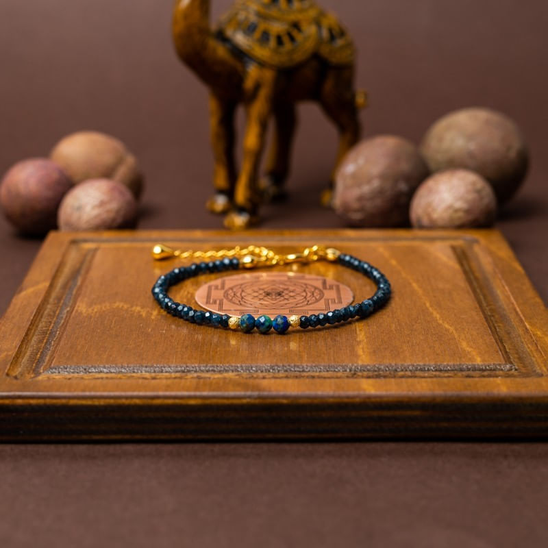 Fashion, accesorii si bijuterii - Femei - Bijuterii femei - Bratari femei - Bratara dama pietre semipretioase Jad Albastru fatetat cu accesorii si sistem de inchidere argint 925 placat cu aur 14K - Infinity.ro