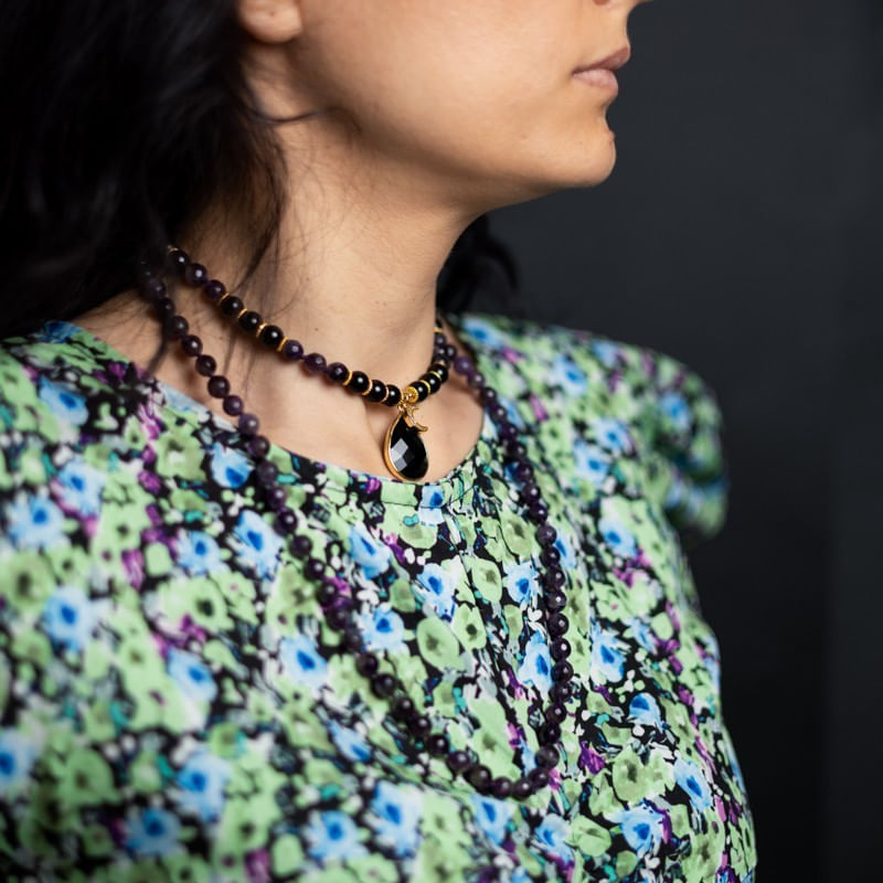 Fashion, accesorii si bijuterii - Femei - Bijuterii femei - Coliere femei - Colier Mantra Mala Kiaan, cu 108 margele Mala, pietre semipretioase de Ametist si Onix - Infinity.ro
