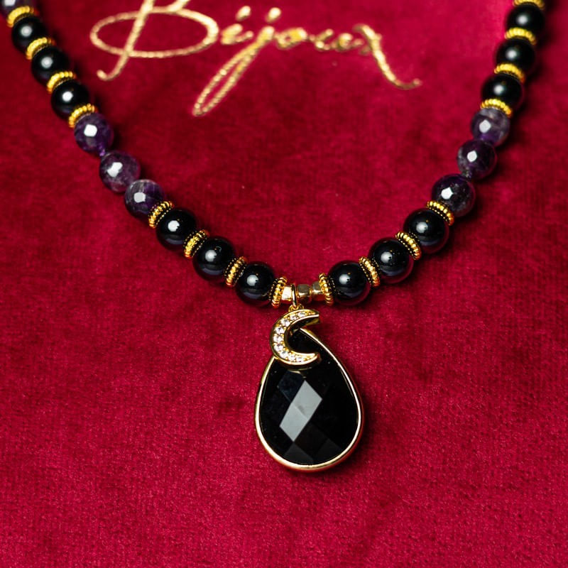Fashion, accesorii si bijuterii - Femei - Bijuterii femei - Coliere femei - Colier Mantra Mala Kiaan, cu 108 margele Mala, pietre semipretioase de Ametist si Onix - Infinity.ro