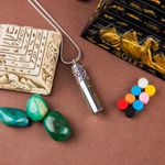 Fashion, accesorii si bijuterii - Femei - Bijuterii femei - Coliere femei - Medalion Cilindric Pentru Aromaterapie SAJAN, cu Lant Snake din Otel Inoxidabil, 25 cm - Infinity.ro