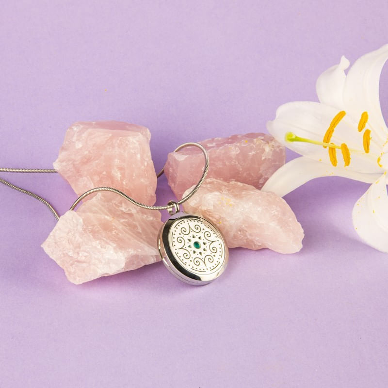 Fashion, accesorii si bijuterii - Femei - Bijuterii femei - Coliere femei - Medalion Mandala ASMEE cu Lant Snake, Pentru Aromaterapie, din Otel Inoxidabil, 2.5 cm - Infinity.ro