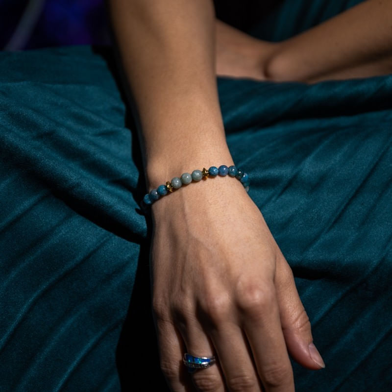 Fashion, accesorii si bijuterii - Femei - Bijuterii femei - Bratari femei - Bratara pietre semipretioase femei, Ekanta, din cristale de Apatit Albastru si Jad Verde, sfere de 6mm - Infinity.ro