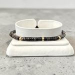 Fashion, accesorii si bijuterii - Barbati - Bijuterii barbati - Bratari barbati - Bratara Barbati Kunal din Sediment Marin de Jasp negru cu accesorii din Cupru aurit - Infinity.ro