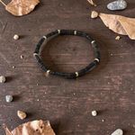 Fashion, accesorii si bijuterii - Barbati - Bijuterii barbati - Bratari barbati - Bratara Barbati Kunal din Sediment Marin de Jasp negru cu accesorii din Cupru aurit - Infinity.ro