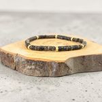 Fashion, accesorii si bijuterii - Barbati - Bijuterii barbati - Bratari barbati - Bratara Barbati Kunal din Sediment Marin de Jasp negru cu accesorii din Cupru aurit - Infinity.ro