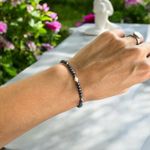 Fashion, accesorii si bijuterii - Femei - Bijuterii femei - Bratari femei - Bratara femei Elaine din Hematit cu Titan cu accesorii din Argint 925 - Infinity.ro