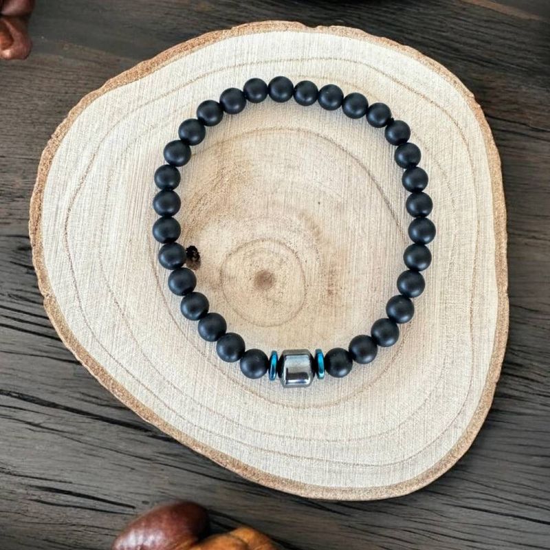 Fashion, accesorii si bijuterii - Barbati - Bijuterii barbati - Bratari barbati - Bratara barbati handmade din pietre de onix mat si hematit, Gaston - Infinity.ro