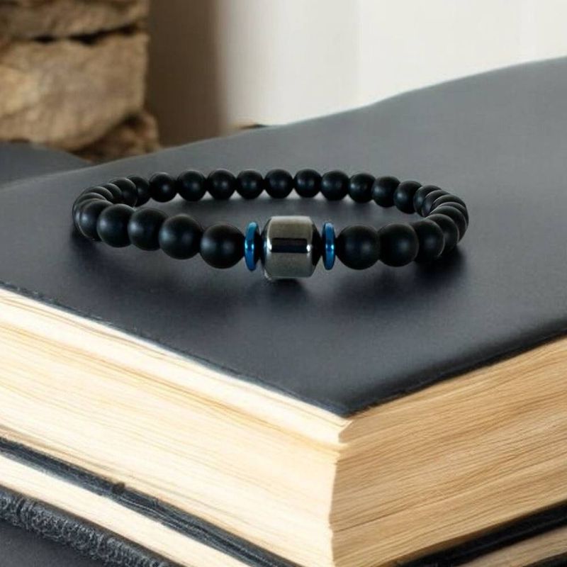 Fashion, accesorii si bijuterii - Barbati - Bijuterii barbati - Bratari barbati - Bratara barbati handmade din pietre de onix mat si hematit, Gaston - Infinity.ro