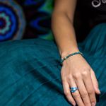 Fashion, accesorii si bijuterii - Femei - Bijuterii femei - Bratari femei - Bratara fete cu snur din Sediment Marin Jasp Turcoaz, Ina - Infinity.ro