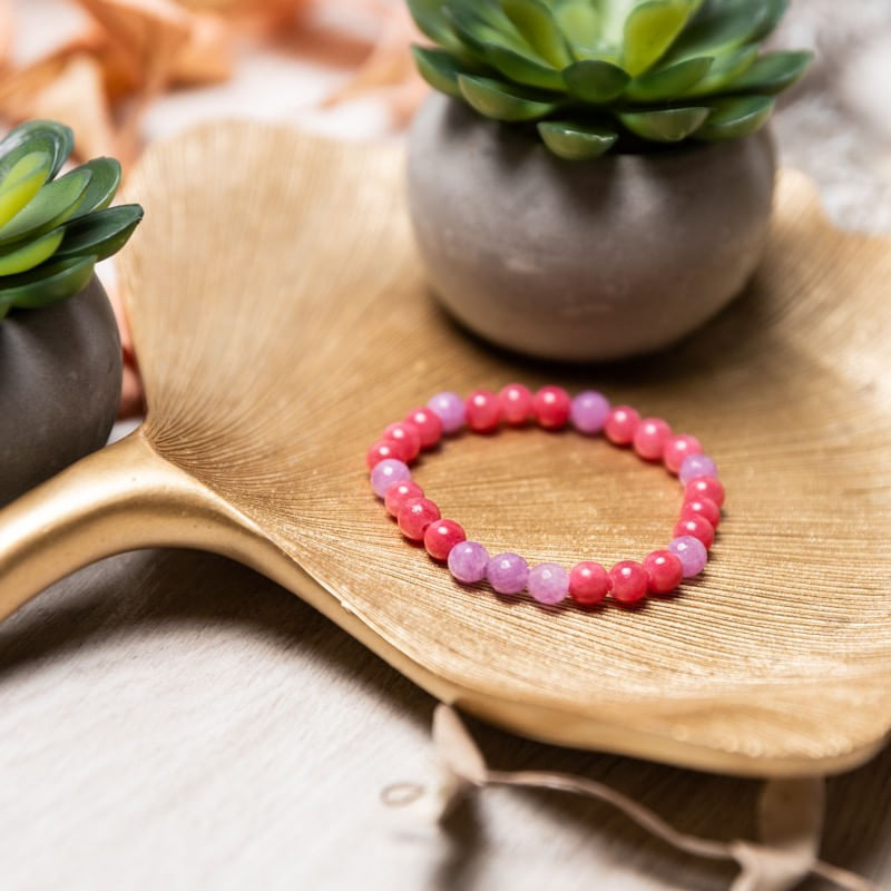 Fashion, accesorii si bijuterii - Femei - Bijuterii femei - Bratari femei - Bratara elastica cu pietre semipretioase fete Namya din cristale de Jad, sfere de 6mm - Infinity.ro