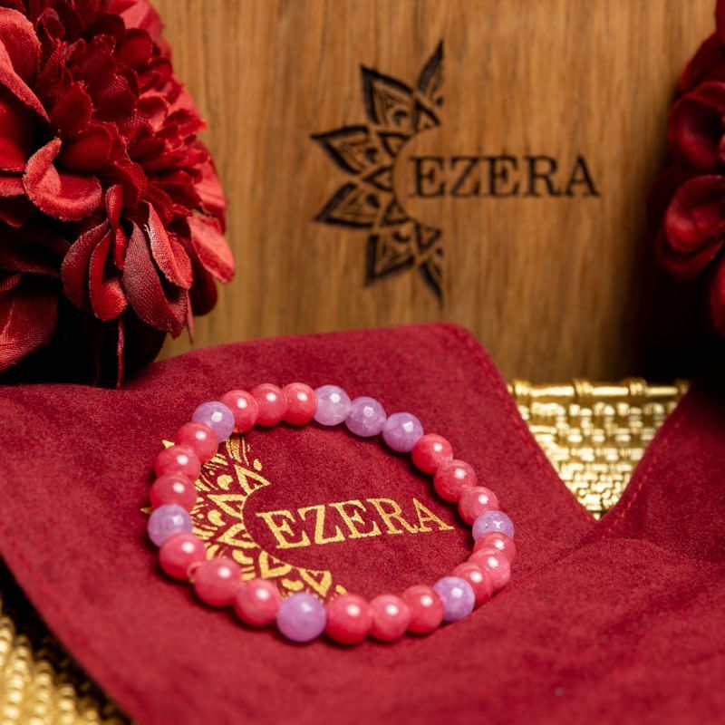Fashion, accesorii si bijuterii - Femei - Bijuterii femei - Bratari femei - Bratara elastica cu pietre semipretioase fete Namya din cristale de Jad, sfere de 6mm - Infinity.ro