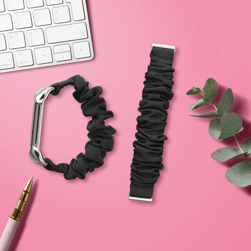 Laptop, Telefoane si Tablete - Wearables si gadgeturi - Wearables - Accesorii wearables - Curea pentru smartwatch Kwmobile pentru Huawei Watch Fit 3, Fit 4, material flexibil, bumbac, negru - Infinity.ro