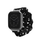 Laptop, Telefoane si Tablete - Wearables si gadgeturi - Wearables - Accesorii wearables - Curea pentru smartwatch Kwmobile pentru Fitbit Versa 4, Sense 2, Versa 3, Sense, material flexibil, bumbac, negru, alb - Infinity.ro
