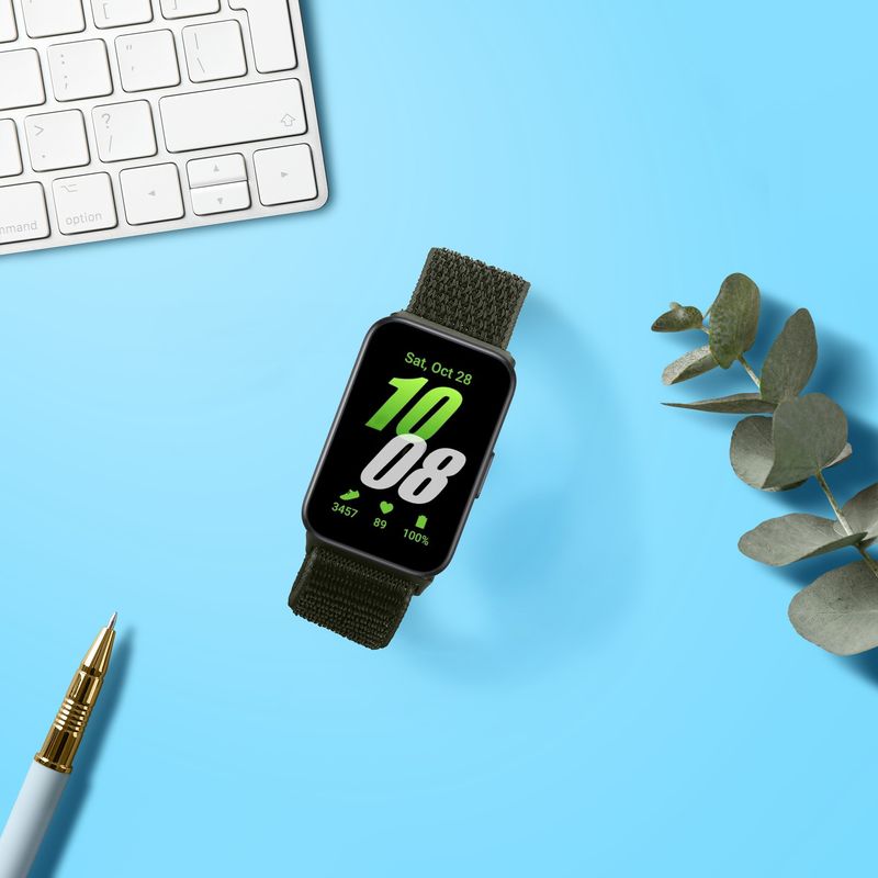 Laptop, Telefoane si Tablete - Wearables si gadgeturi - Wearables - Accesorii wearables - Curea pentru smartwatch Kwmobile pentru Samsung Galaxy Fit 3, curea reglabila, nailon, verde - Infinity.ro