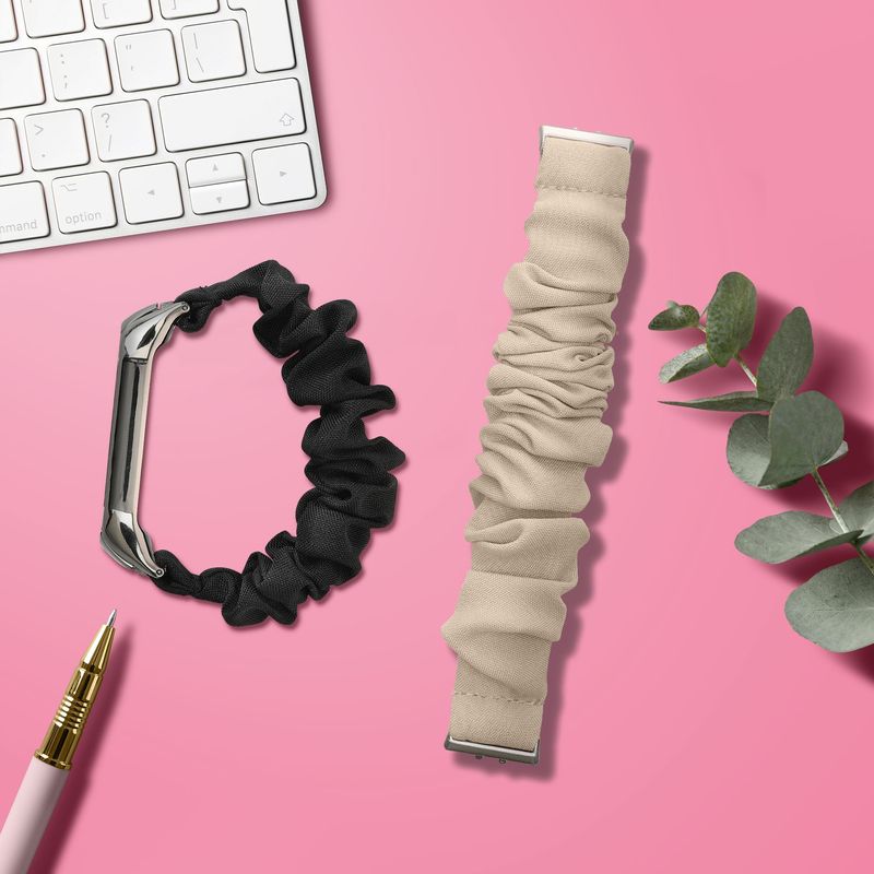 Laptop, Telefoane si Tablete - Wearables si gadgeturi - Wearables - Accesorii wearables - Curea pentru smartwatch Kwmobile pentru Samsung Galaxy Fit 3, material flexibil, bumbac, bej - Infinity.ro